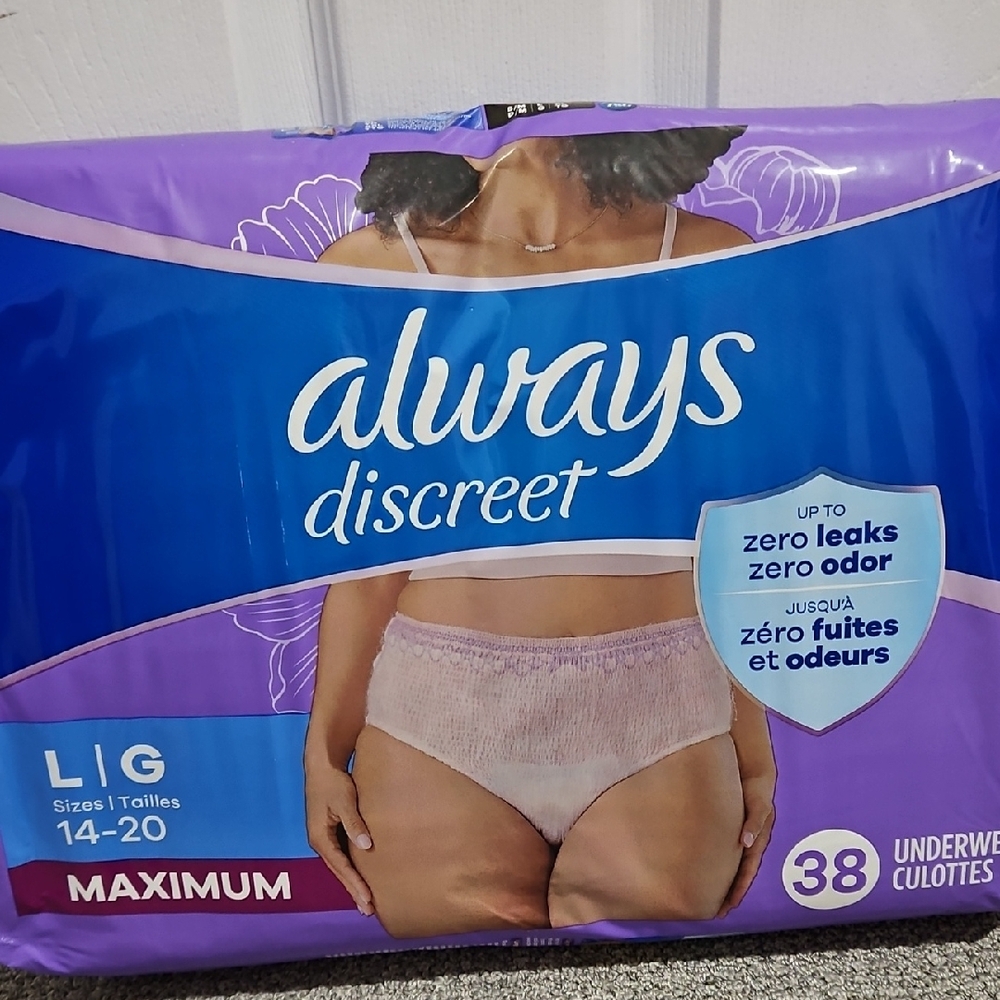 Always Discreet Underwear in Purple and Pink